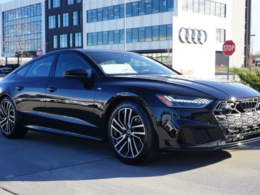 2025 Audi A7 Prestige photo 1