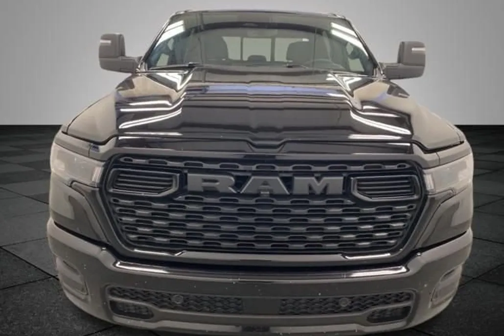 2025 Ram 1500 Big Horn photo 1