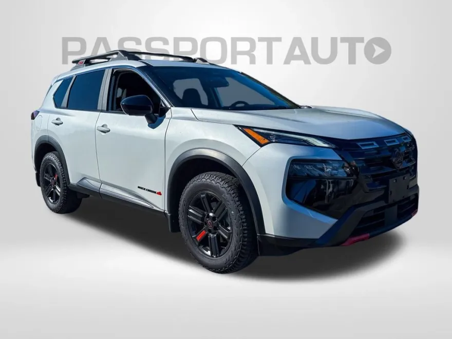 2025 Nissan Rogue photo 1
