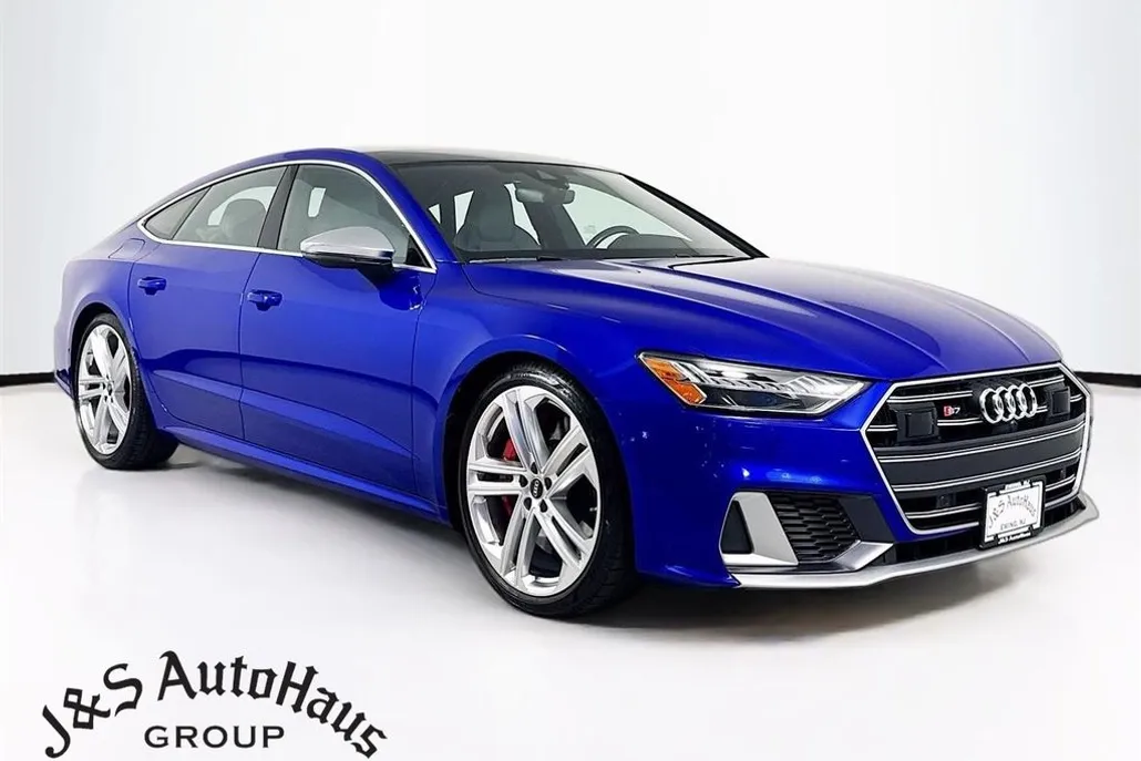 2023 Audi S7 Prestige photo 1