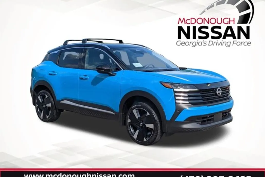 2025 Nissan Kicks SR photo 1