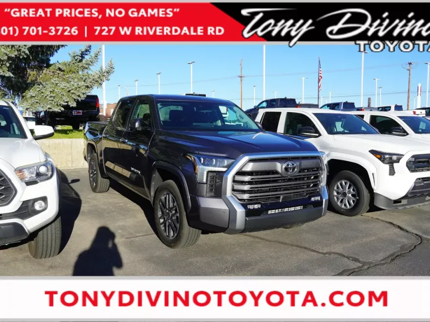 2024 Toyota Tundra Limited CrewMax photo 1