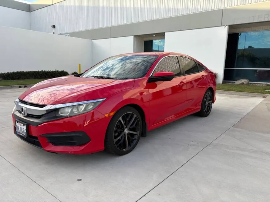 2016 Honda Civic LX photo 1