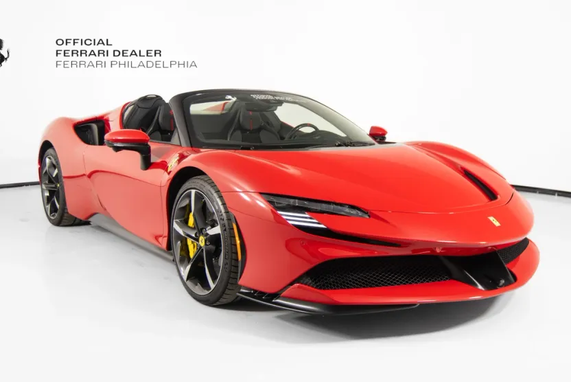 2025 Ferrari SF90 Spider photo 1