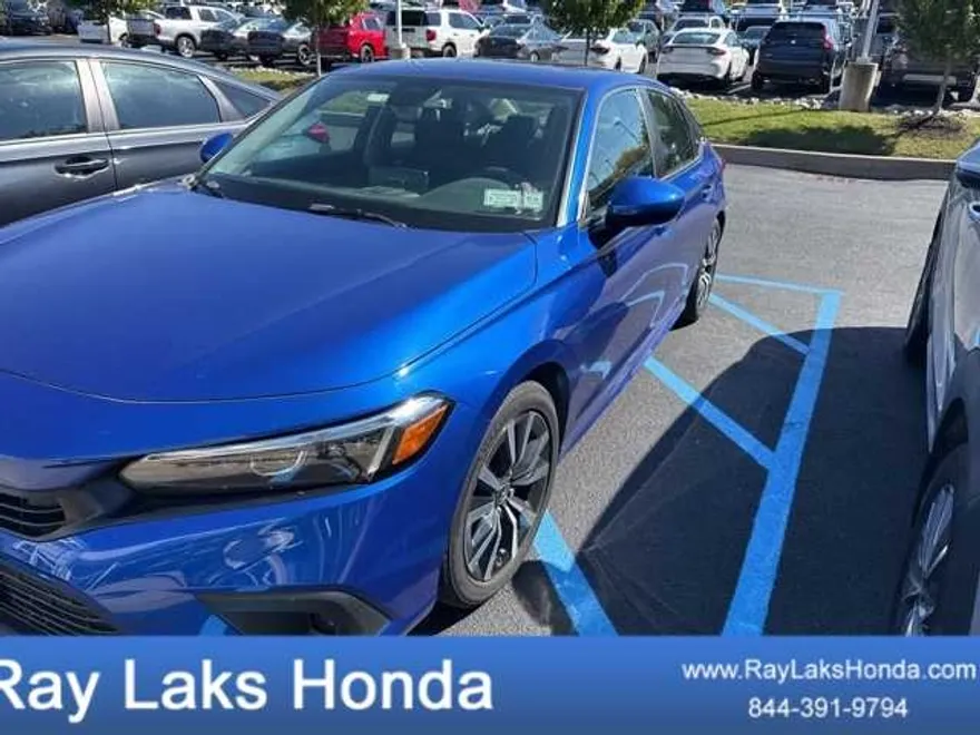 2023 Honda Civic EX photo 1
