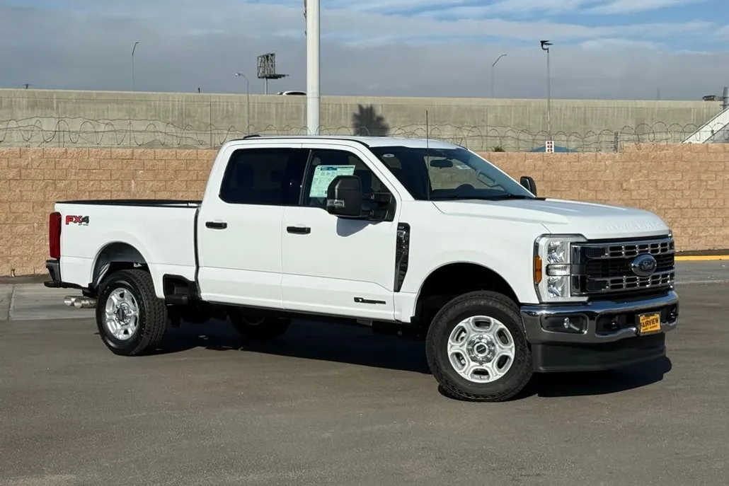2026 Ford F-250 XLT photo 1