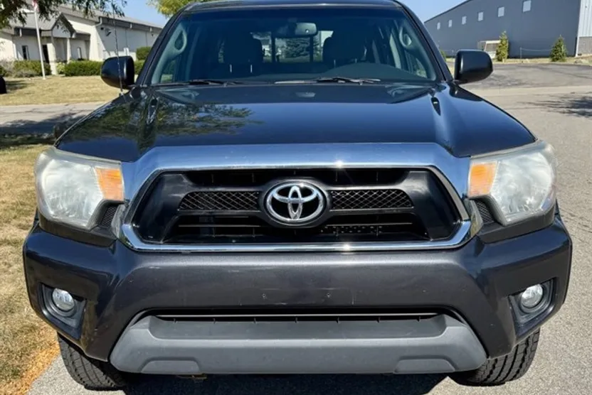 2012 Toyota Tacoma V6 4x4 Double Cab photo 1