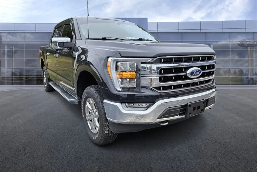 2023 Ford F-150 Lariat photo 1