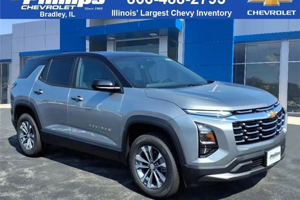 2026 Chevrolet Equinox LT photo 1