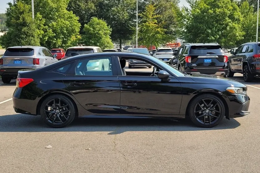 2023 Honda Civic Sport photo 1