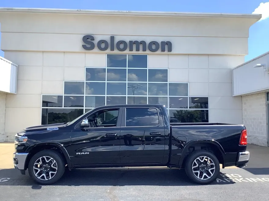 2025 Ram 1500 Laramie photo 1