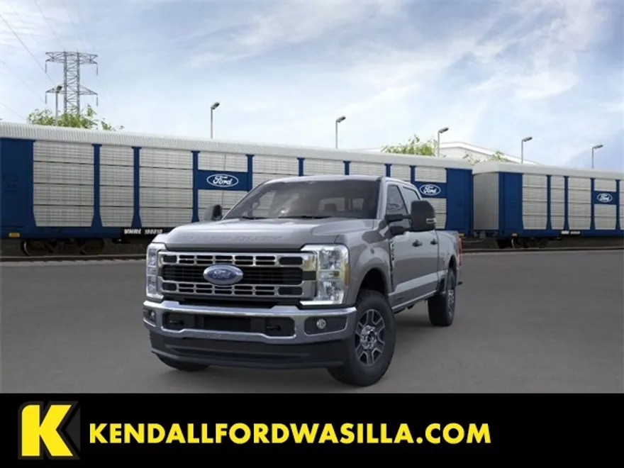 2025 Ford F-250 photo 1