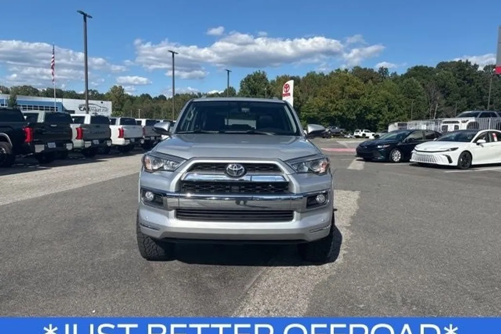 2018 Toyota 4Runner Limited photo 1