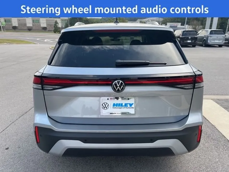 2025 Volkswagen Tiguan S photo 1