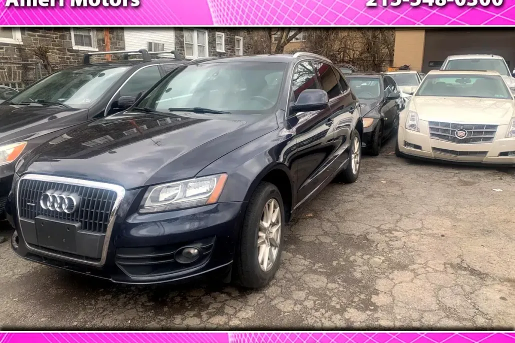 2012 Audi Q5 Premium 2.0T photo 1