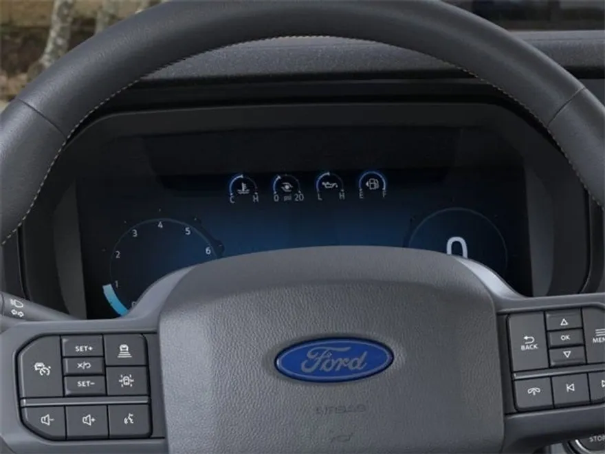2025 Ford F-150 Lariat photo 13