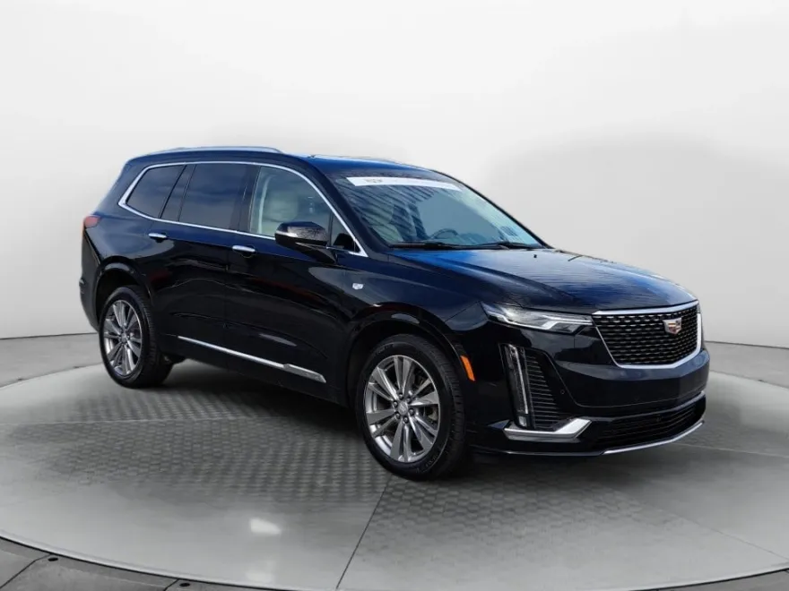 2023 Cadillac XT6 Premium Luxury photo 1