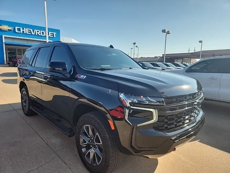 2024 Chevrolet Tahoe Z71 photo 1