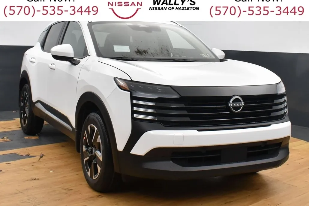 2025 Nissan Kicks SV photo 1