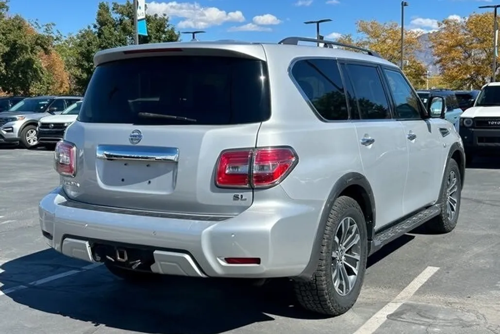 2018 Nissan Armada SL photo 1