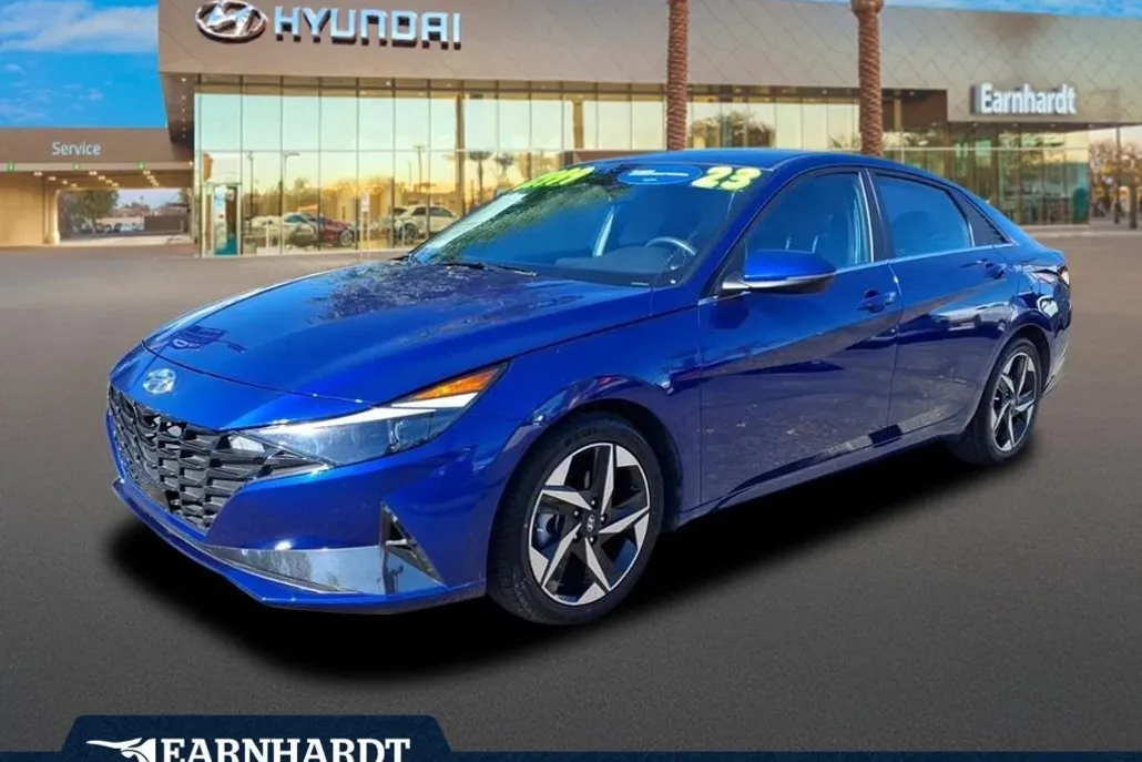 2023 Hyundai Elantra Limited photo 1