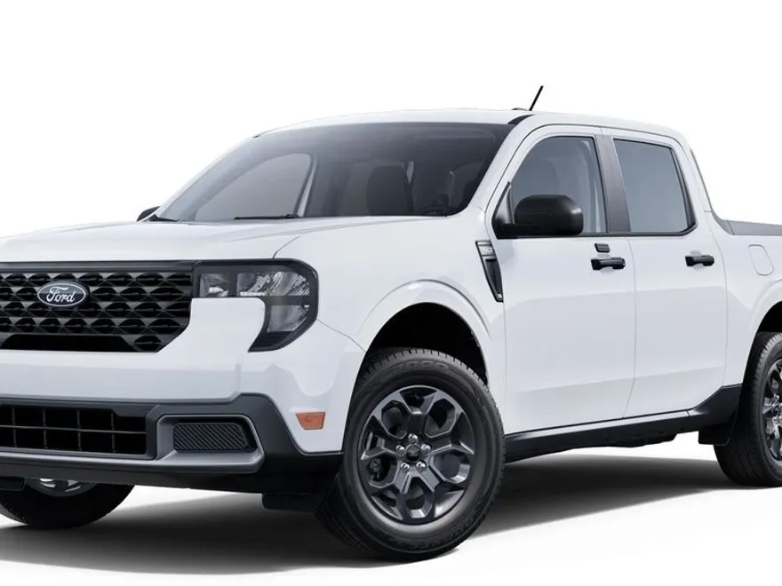 2025 Ford Maverick XLT photo 1