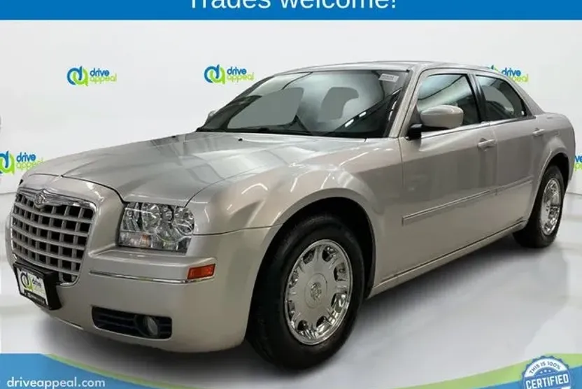 2006 Chrysler 300 Touring photo 1