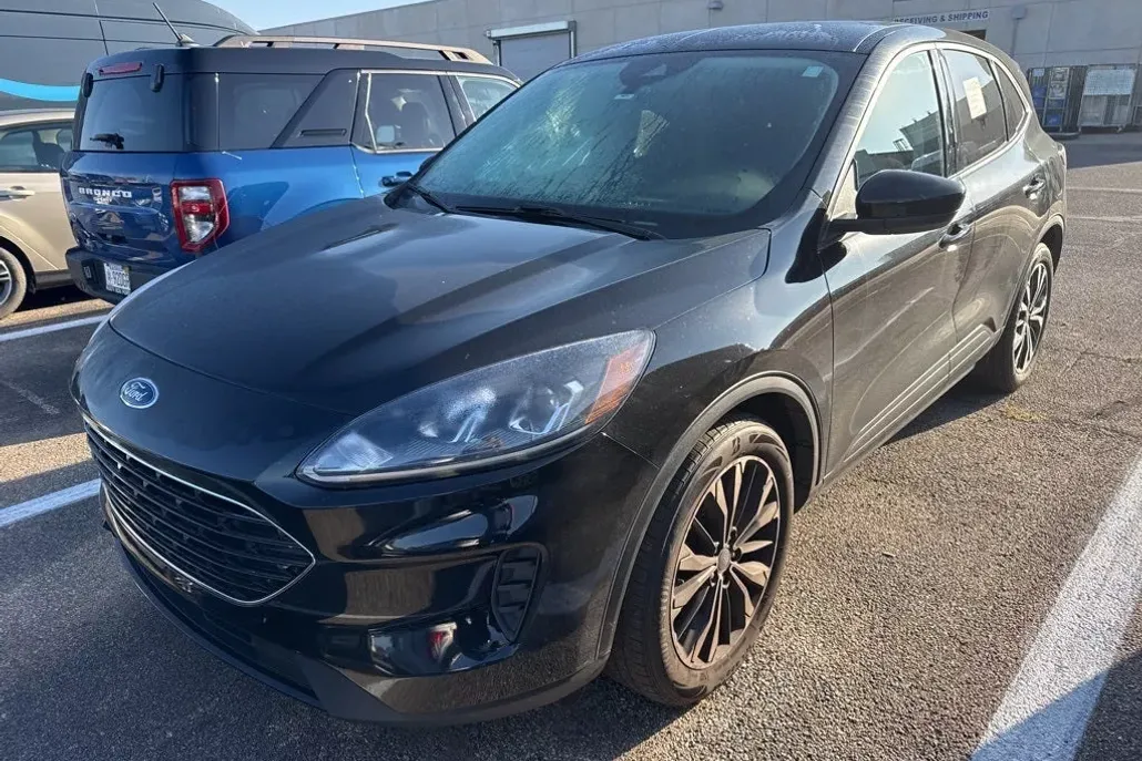 2022 Ford Escape SE photo 1