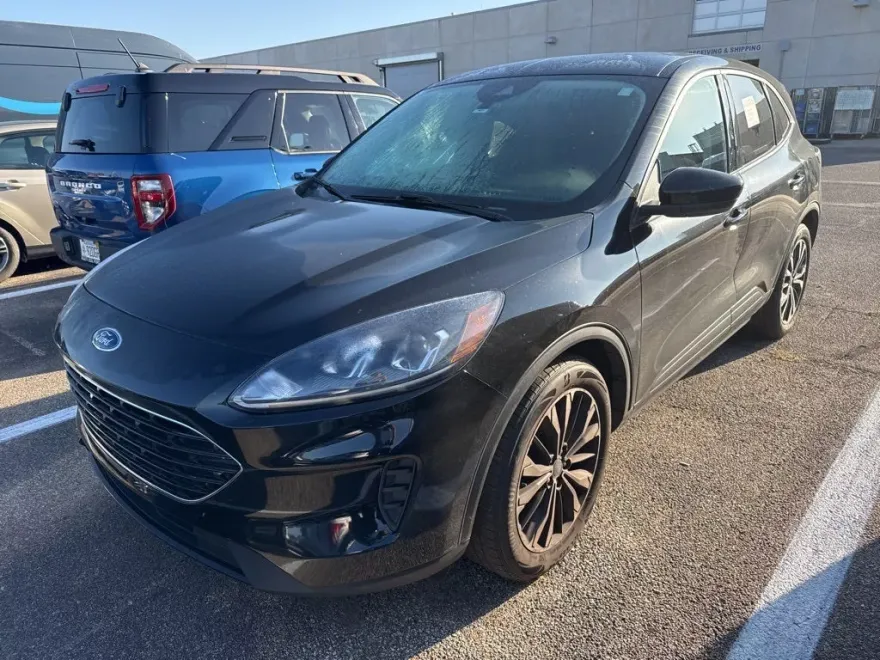 2022 Ford Escape SE photo 1