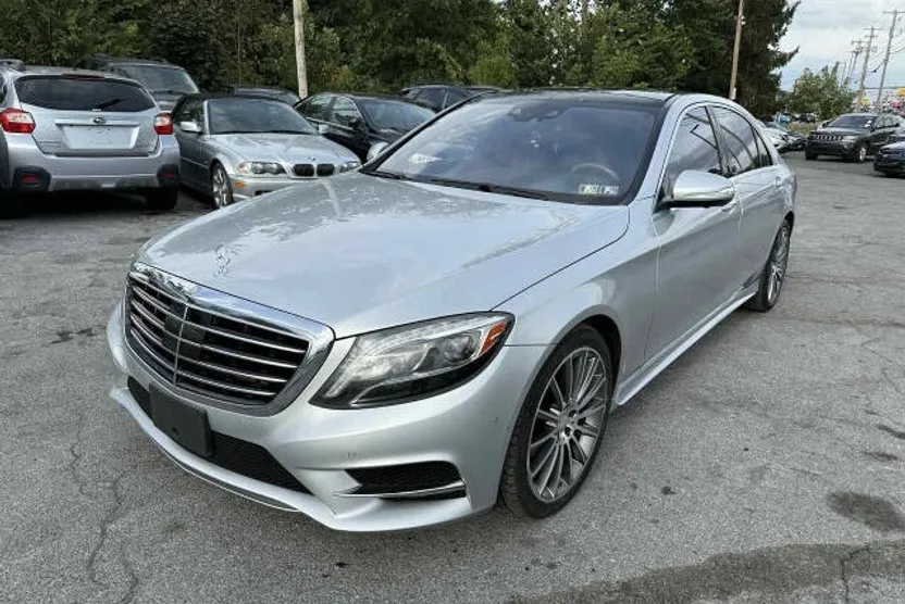 2015 Mercedes Benz S 550 photo 1