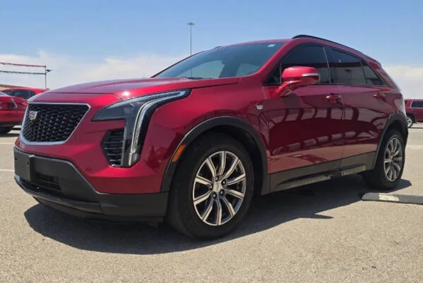 2019 Cadillac XT4 Sport photo 1