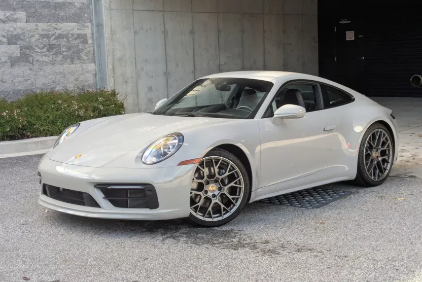 2024 Porsche 911 S photo 1
