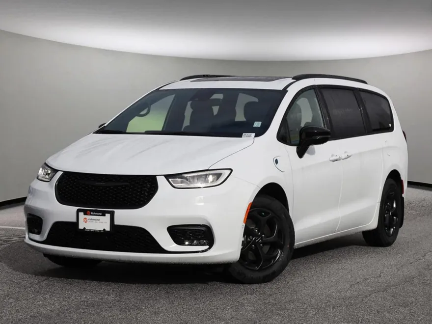 2025 Chrysler Pacifica Hybrid Limited S Appearance photo 1