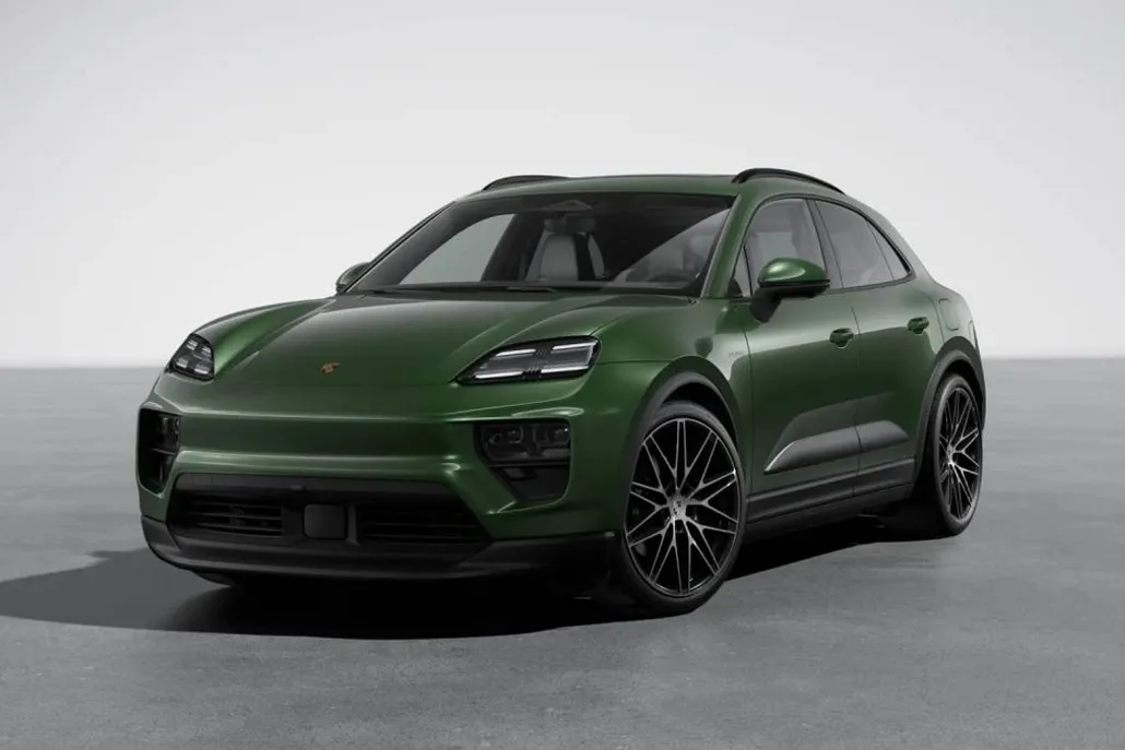 2025 Porsche Macan Electric photo 1