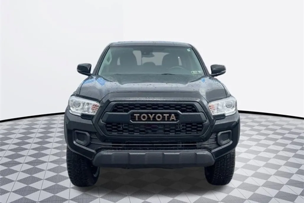 2023 Toyota Tacoma Trail Edition photo 1