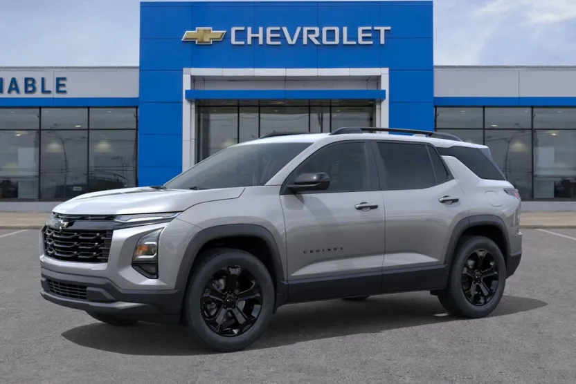 2026 Chevrolet Equinox LT photo 1