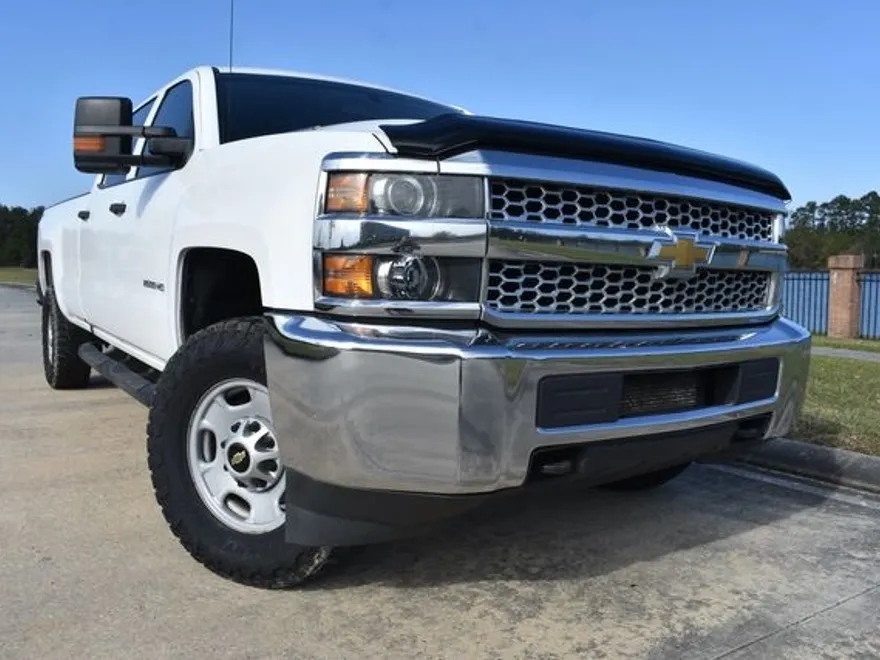 2019 Chevrolet Silverado 2500HD Work Truck photo 1