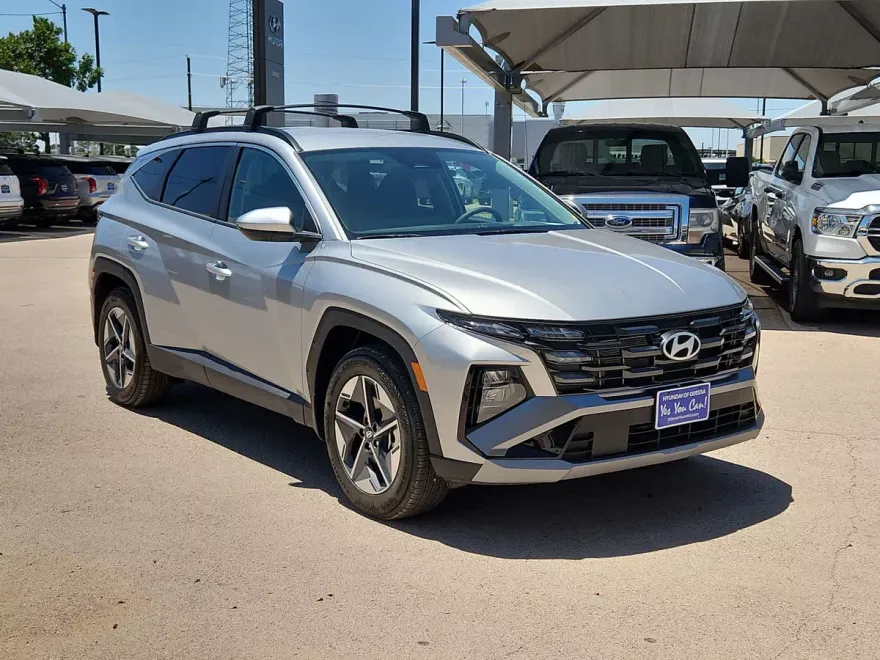 2025 Hyundai Tucson SEL photo 1