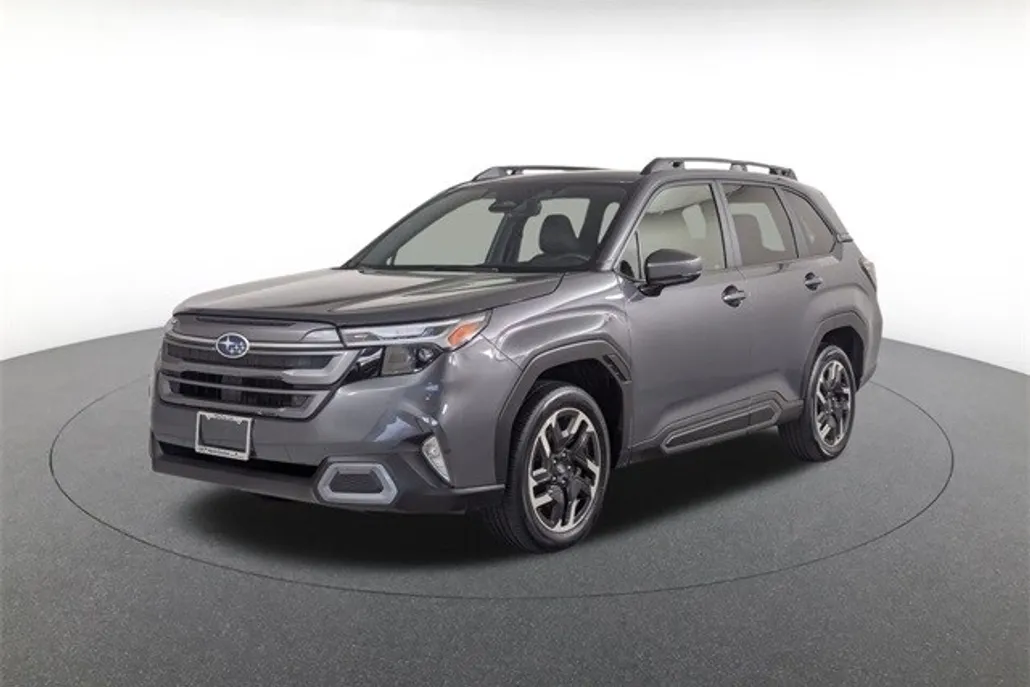 2025 Subaru Forester Limited photo 1