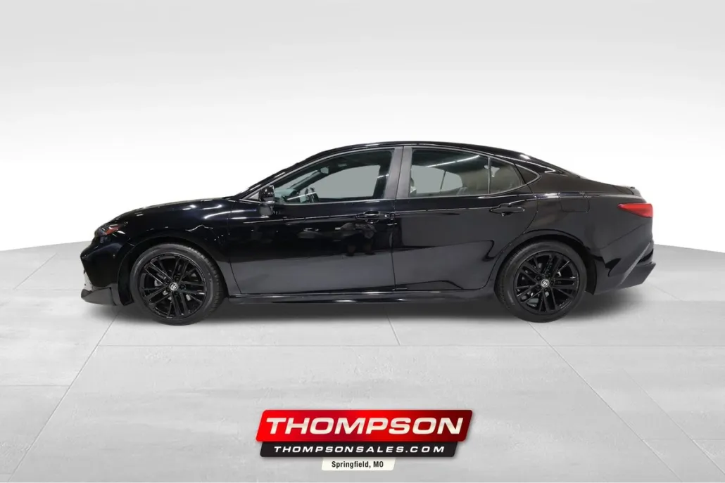 2025 Toyota Camry XSE photo 1