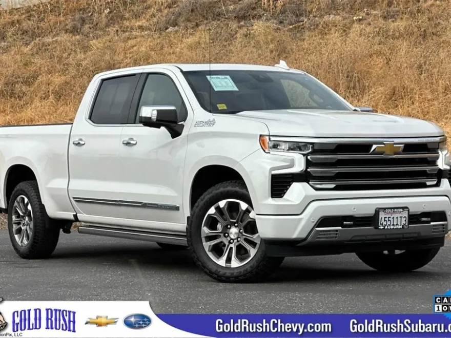 2023 Chevrolet Silverado 1500 High Country photo 1