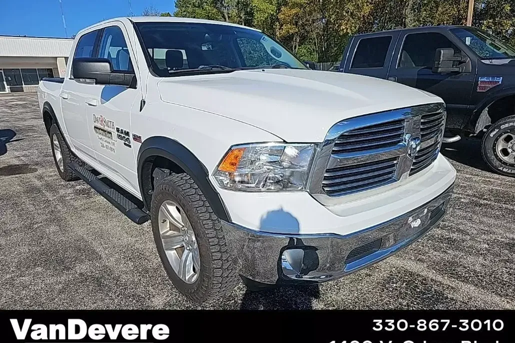 2019 Ram 1500 Classic SLT photo 1