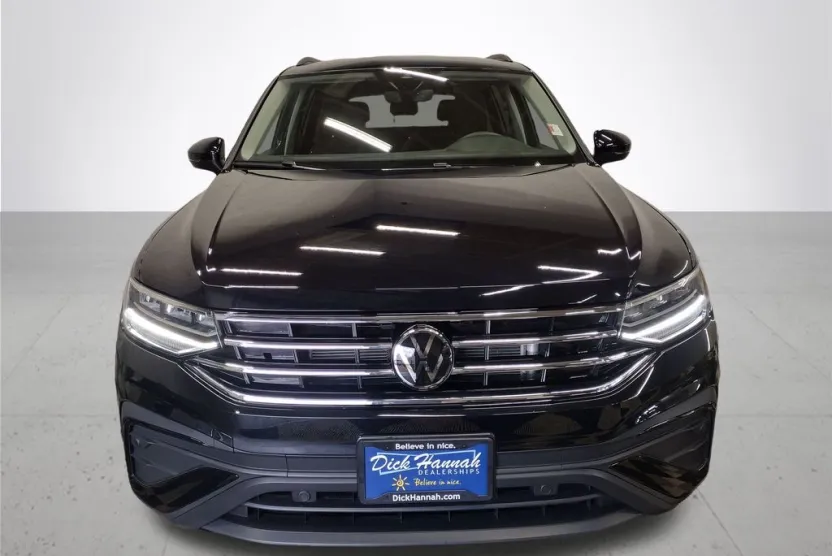 2024 Volkswagen Tiguan S photo 1