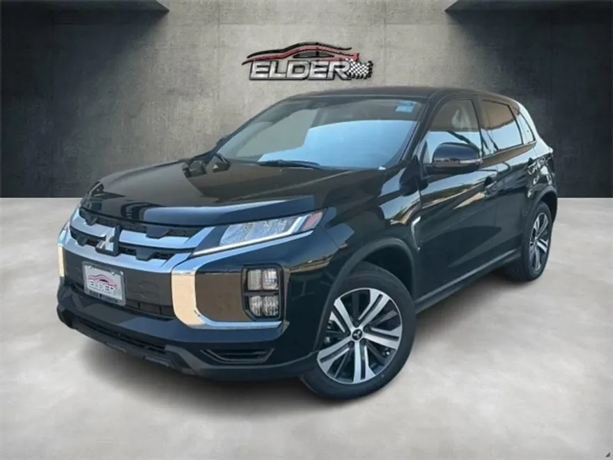 2025 Mitsubishi Outlander Sport SE photo 1