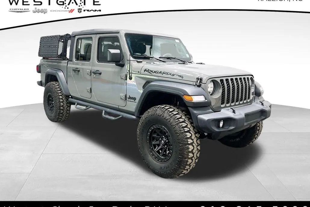 2021 Jeep Gladiator Sport photo 1