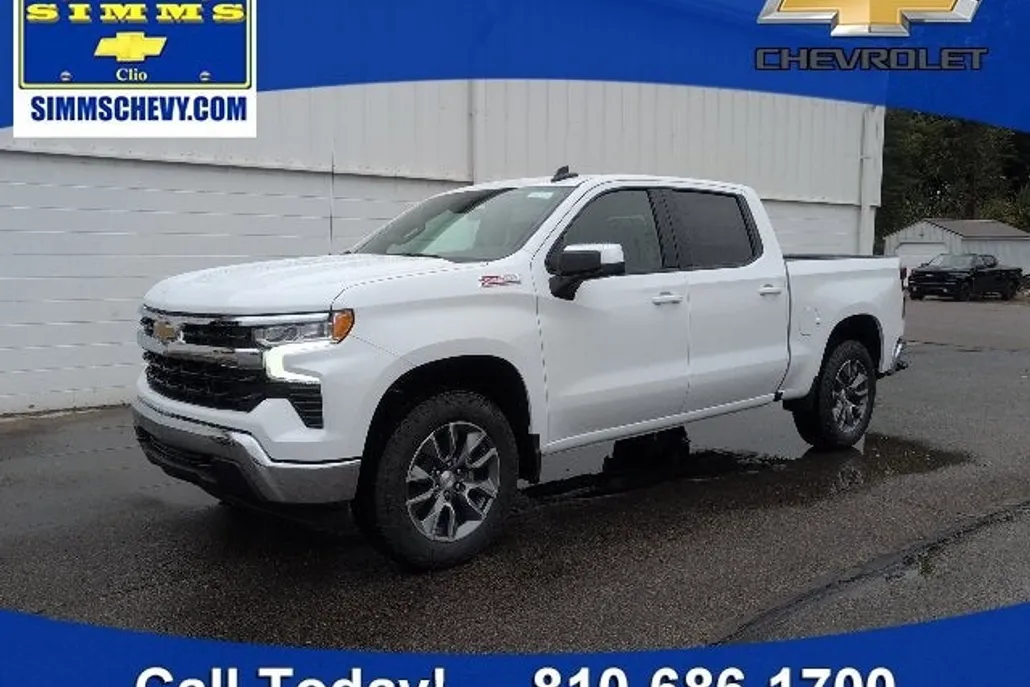 2026 Chevrolet Silverado 1500 LT photo 1
