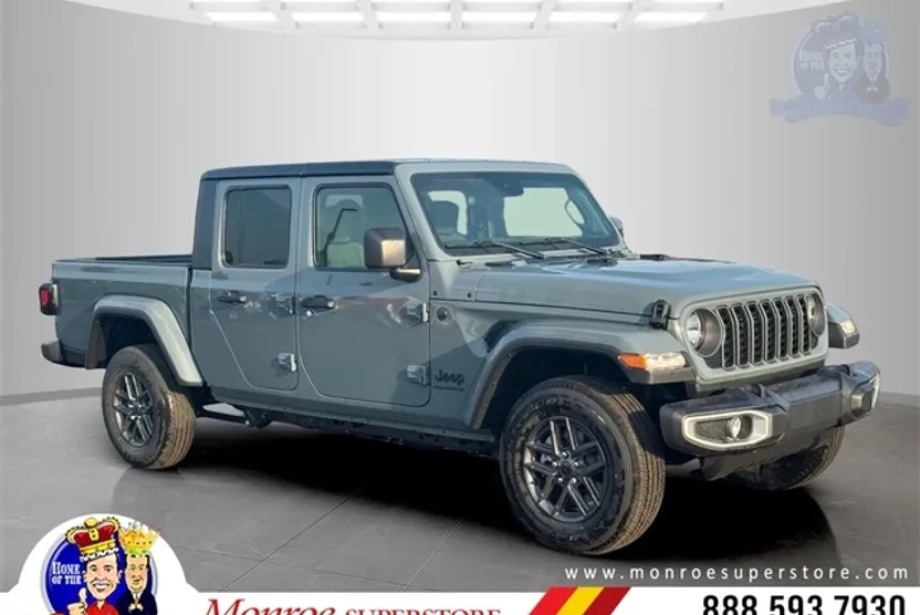 2025 Jeep Gladiator Sport S photo 1