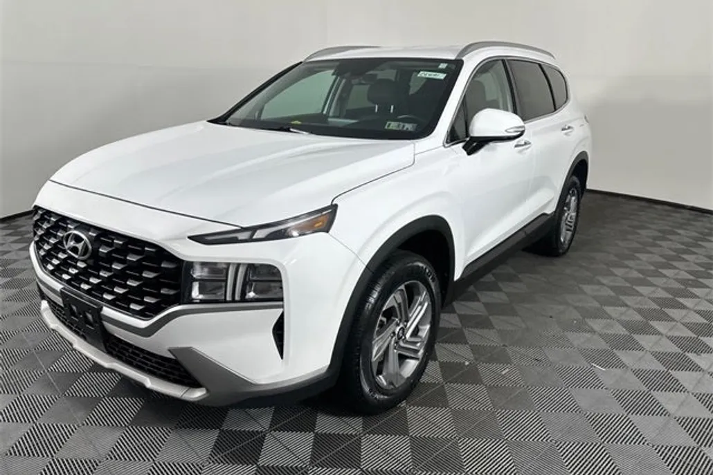2023 Hyundai Santa Fe SEL photo 1