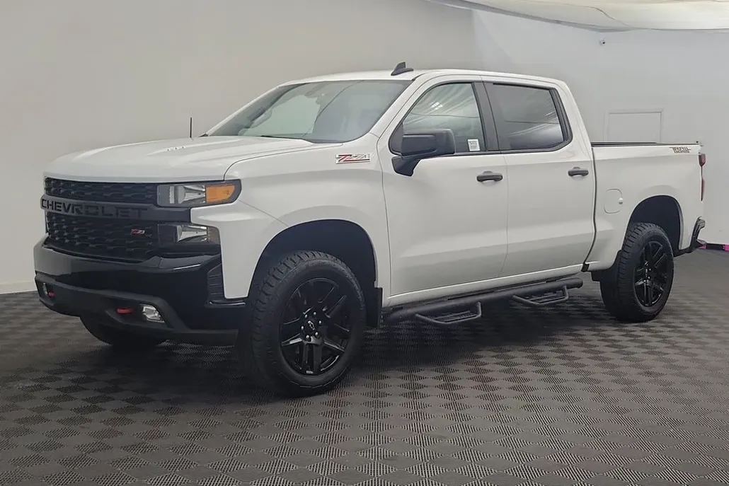 2021 Chevrolet Silverado 1500 Custom Trail Boss photo 1