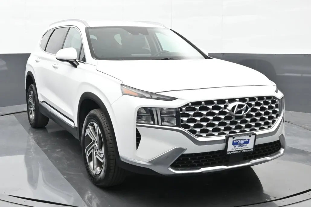 2022 Hyundai Santa Fe SEL photo 1